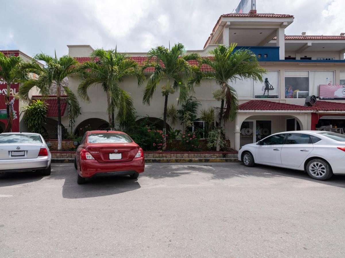 Capital O Hotel El Faisan Y El Venado Playa del Carmen Exterior foto