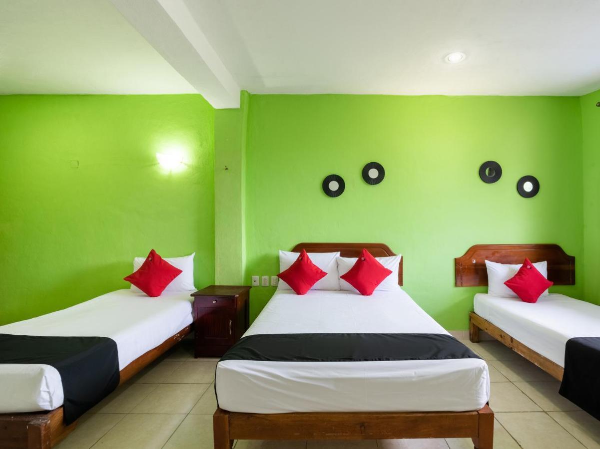 Capital O Hotel El Faisan Y El Venado Playa del Carmen Exterior foto